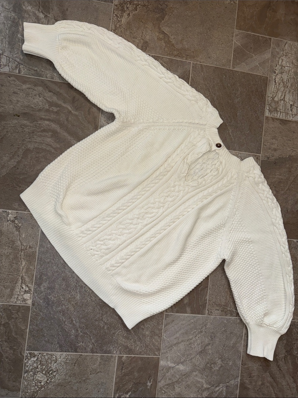 Cozy Chunky Cable Knit keyhole Sweater - Cream Peruvian cotton M/L